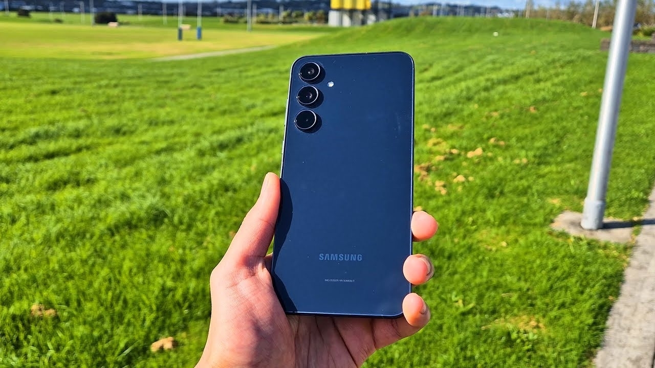 Samsung Galaxy A55 5G जबरदस्त मोबाइल फोन जाणून घ्या किंमत आणि लाँच डेट 2 Samsung Galaxy A55 5G Launching in India